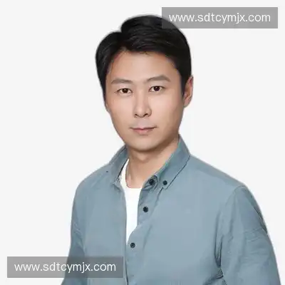江铭