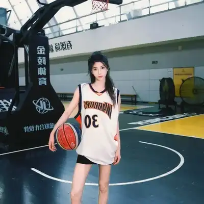 王天娜